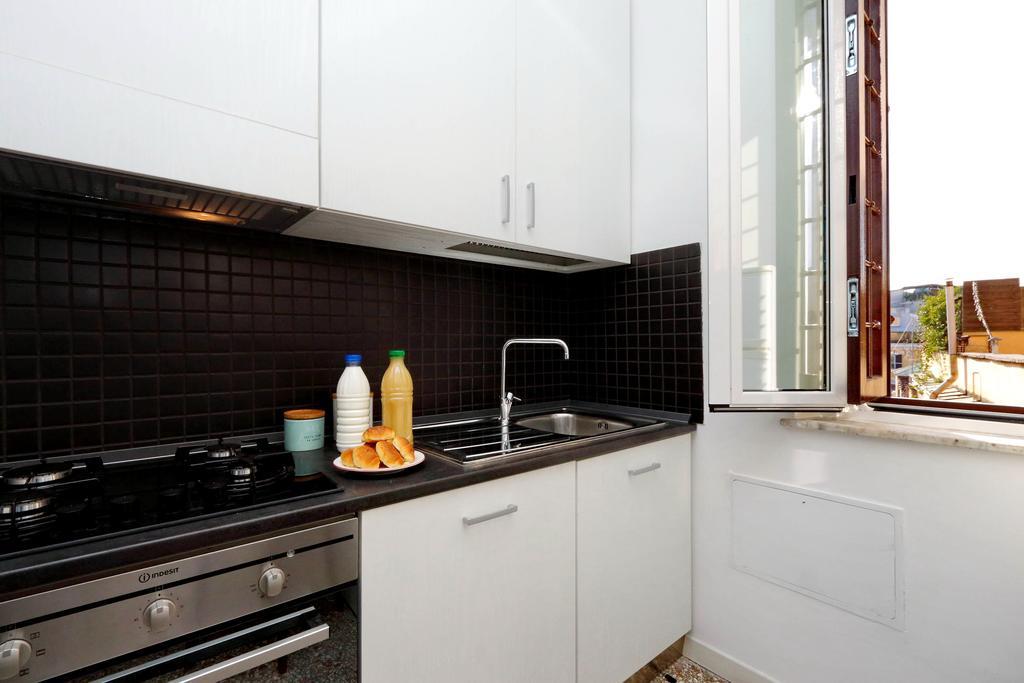 Piazza Capponi Apartment 로마 외부 사진